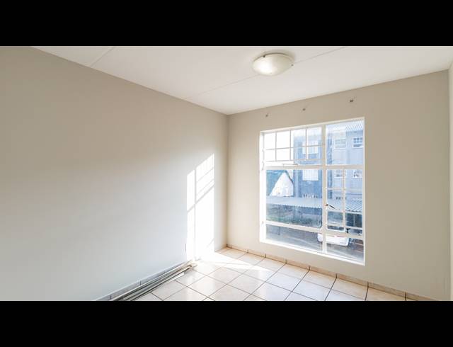 3 BEDROOM APARTMENT FOR SALE IN WELTEVREDEN PARK